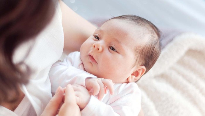 Ilustrasi Bayi Baru Lahir