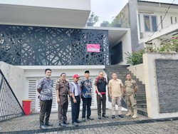 Rumah Mewah di Tangsel Milik Tersangka Korupsi Rp 65 M Bank Banten Disita