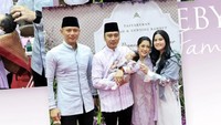 <p>Lahir pada 22 Juli lalu, Aliya Rajasa dan Ibas Yudhoyono menggelar tasyakuran akikah serta gunting rambut untuk anak keempatnya, Alisha Prameswari Yudhoyono. (Foto: Instagram @jejak.eby, @ruby_26)<br /><br /><br /></p>