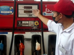 Harga BBM Nonsubsidi Turun, Harga Pertalite dan Solar Kok Tak Turun?