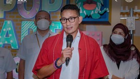 img-title Sandiaga Respons Santai Desakan Mundur Pilpres 2024 dari Elit Gerindra