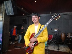 Dodit Mulyanto Tuangkan Keresahan Belum Menikah Lewat Lagu Baru