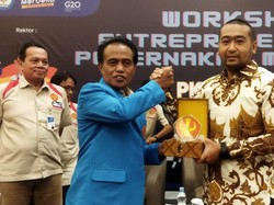 Wagub Sumbar Sebut Industri Peternakan Terus Tumbuh di Era 4.0