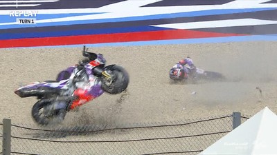 VIDEO: Insiden Motor Zarco Jungkir Balik di MotoGP San Marino
