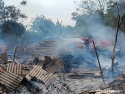 Gudang Kayu di Probolinggo Terbakar, Kerugian Capai Rp 100 Juta