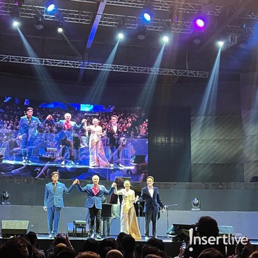 Malam Minggu Romantis di Konser Jim Brickman