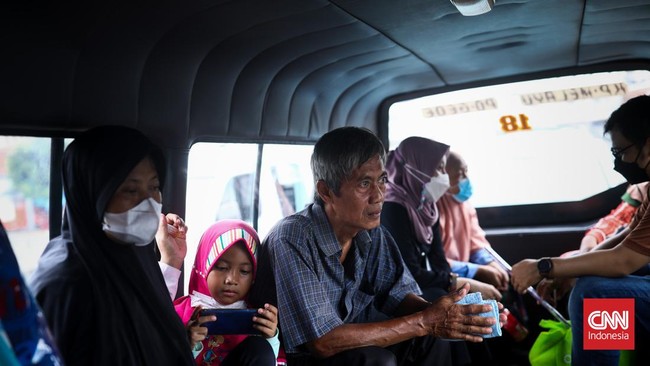 Organda Makassar, Sulawesi Selatan, menaikkan tarif semua jenis trayek sebesar Rp1.000 imbas kenaikan harga bahan bakar minyak (BBM).