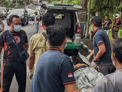 Tabrak Trotoar-Pohon di Tabanan, Pria Banyuwangi Meninggal Dunia