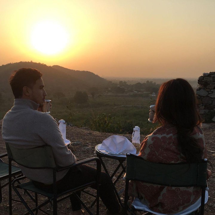 <p>Lewat Instagram, Raisa juga mengungkapkan perasaannya di hari spesial itu. <em>"First there were 2, and then 3. As love grows, life expands. Thank you for teaching me how to be patient. Happy 5th anniversary my love @hamishdw,</em>" tulis Raisa. (Foto: Instagram @raisa6690)</p>