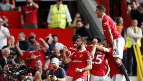 Ironi MU: Dibantai Klub Kecil, Menang Lawan Tim Besar