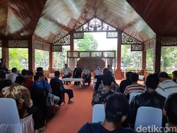 Tok! Tarif Angkot di Purwakarta Naik Imbas Harga BBM