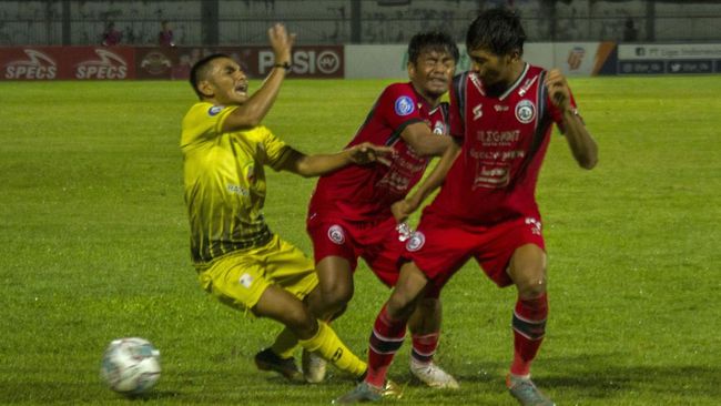 Pemecatan Eduardo Almeida oleh klub Liga 1 Arema FC pada Senin (5/9), menjadi sorotan media Portugal.