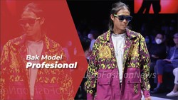 Makin Keren! Bonge Ikut Runway di JF3 Bareng Sarah Tumiwa-Al Ghazali