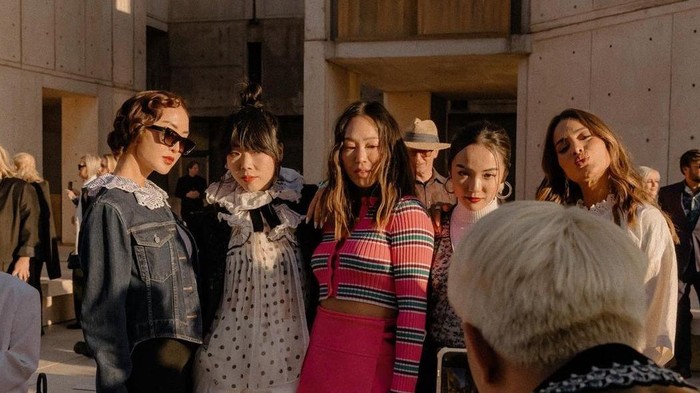 Ingin Tambah Inspirasi Gaya? Coba Follow 5 Fashion Influencer Dunia Berikut!