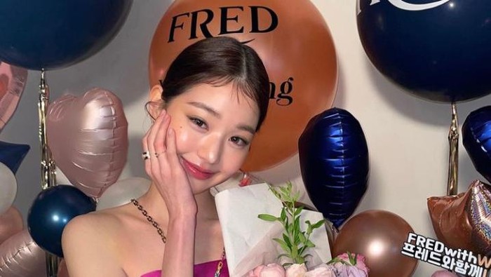 Tampilkan Gaya Unik, Deretan Selebriti Ini Sukses Bawa Tren Baru di Korea Selatan!