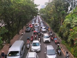 Arti Huruf Belakang Angka di Pelat Nomor Kendaraan Surabaya