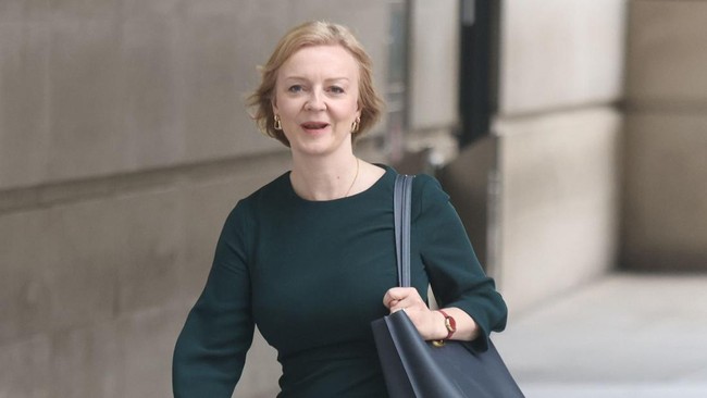 Perempuan yang menjadi kepala negara menjadi sorotan usai Liz Truss menang dalam putaran akhir pemilihan Perdana Menteri Inggris.