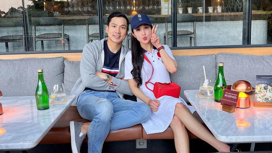 Sandra Dewi dan Harvey Moeis