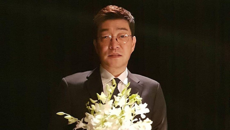 Aktor Son Hyun Joo