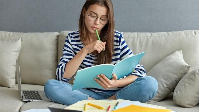 4 Teknik Belajar yang Bisa Dicoba untuk Kamu, Si Mahasiswa Ambisius 4 Teknik Belajar yang Bisa Dicoba untuk Kamu, Si Mahasiswa Ambisius