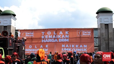DPRD Pamekasan Mau Bawa Demonstran ke Jakarta Tolak BBM Naik