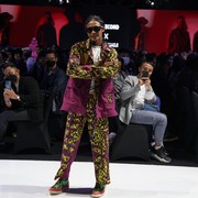 Potret Perjalanan Bonge dari Citayam Fashion Week hingga Berjalan di Fashion Show Desainer Kenamaan