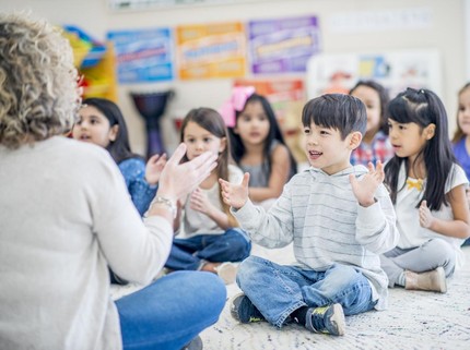 Mengenal Perbedaan PAUD, Kelompok Bermain, dan TK untuk Anak