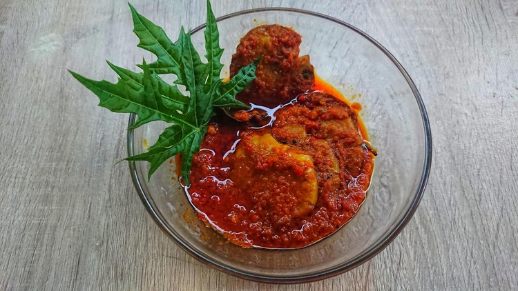 Rendang jengkol