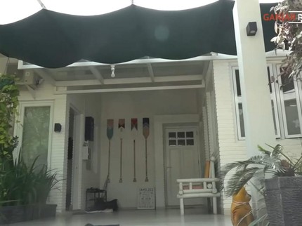 7 Potret Rumah Andy F. Noya di Lereng Gunung, Seperti Resort Pribadi