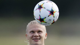 FOTO: Haaland dan Aura Positif Man City di Persiapan Liga Champions