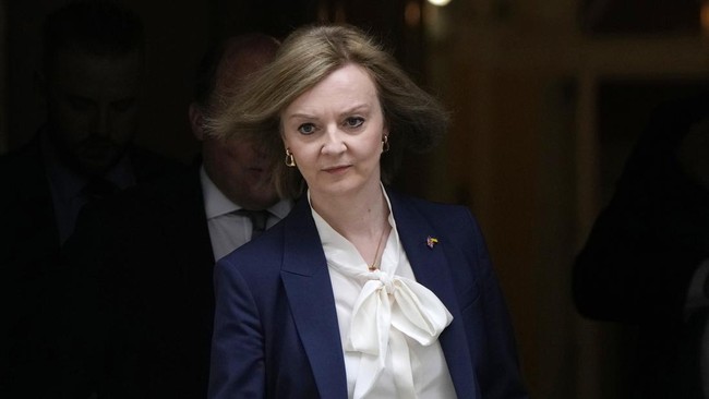Rusia menganggap Perdana Menteri Inggris Liz Truss yang baru memutuskan mundur dari jabatannya selama 45 hari sebagai aib bagi negara Eropa Barat itu.
