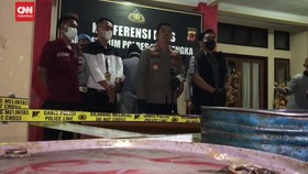 VIDEO: Polisi Tangkap Penimbun Solar di Majalengka