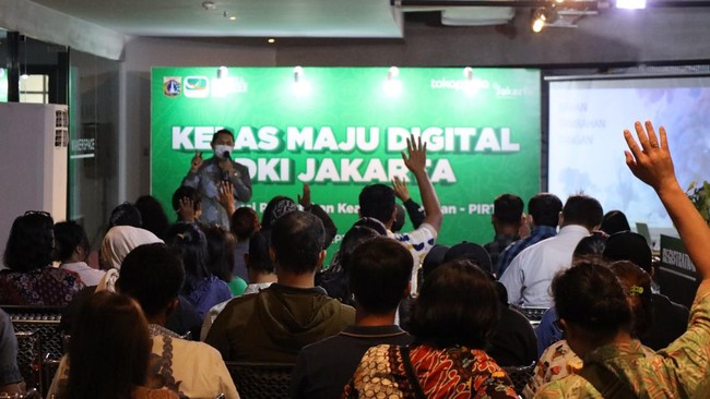 Kegiatan sertifikasi keamanan pangan ini menunjukkan dukungan aktif Tokopedia terhadap UMKM di Jakarta untuk bisa naik kelas. 