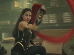 Perdana Main Film Action, Pevita Pearce Dilatih Tim Iko Uwais