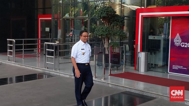 Gubernur DKI Anies tiba di KPK sekitar pukul 9.26 WIB, dan langsung masuk ke dalam gedung lembaga antirasuah itu tanpa memberi pernyataan ke wartawan.