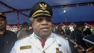 KPK: Bupati Mimika Diamankan di Polda Papua Sebelum Dibawa ke Jakarta