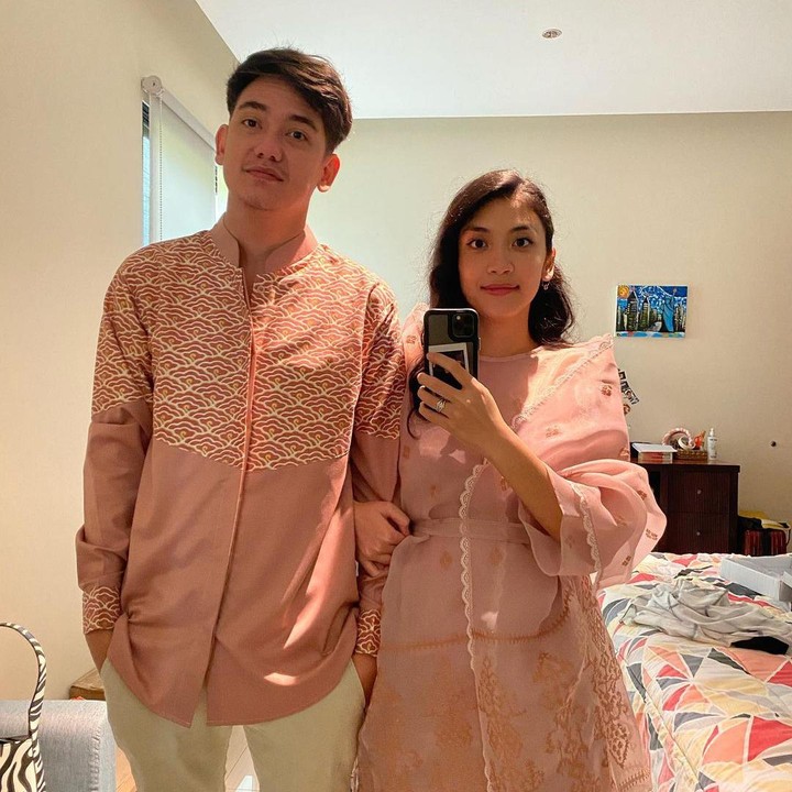<p>Pasangan artis Adipati Dolken dan Canti Tachril tengah menanti kehadiran sang buah hati, Bunda. Canti kini sedang hamil anak pertama. (Foto: Instagram @adipati</p>