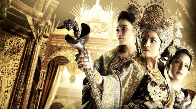 Queens of Langkasungka merupakan film Thailand yang bercerita tentang tiga ratu melawan pasukan bajak laut.