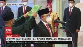 VIDEO: Jokowi Lantik Azwar Anas Jadi Menpan-RB