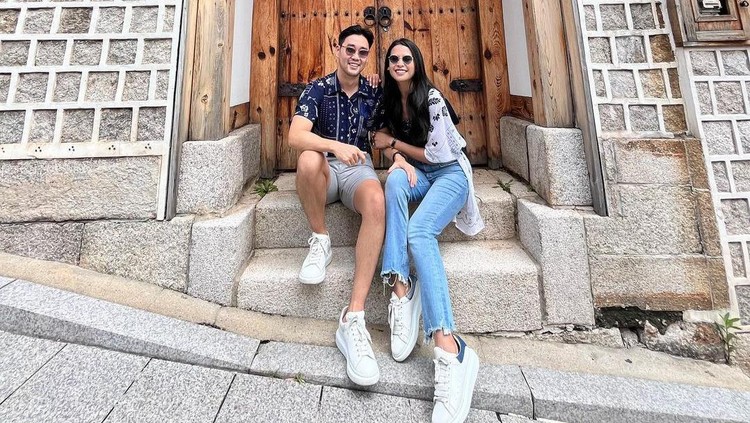 Maudy Ayunda ke Korea Selatan Bersama Suami Maudy Ayunda ke Korea Selatan Bersama Suami