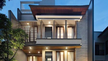 img-title 10 Potret Rumah Mewah 4 Lantai Roger Danuarta & Cut Meyriska, Ada Lift!