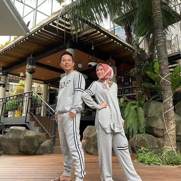 Istri Jadi Sering Tampil di TV, Begini Respons Denny Cagur