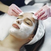 3 Alasan Tak Boleh Pakai Masker Wajah Terlalu Lama dari yang Dianjurkan, Kamu Sudah Tahu?