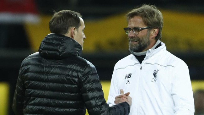 Jurgen Klopp percaya diri tidak akan dipecat seperti Thomas Tuchel setelah Liverpool dihajar Napoli 1-4 pada laga Grup A Liga Champions.
