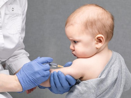Benarkah Imunisasi Bisa Akibatkan Autisme? Begini Kata Dokter Anak