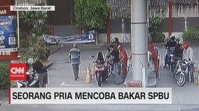 VIDEO: Seorang Pria Mencoba Bakar SPBU