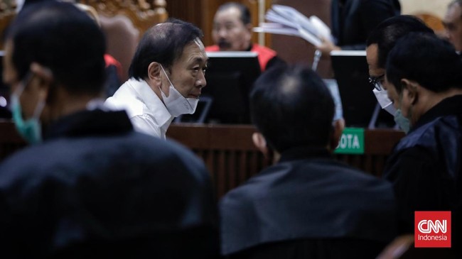 Pemilik PT Darmex Group/PT Duta Palma Surya Darmadi menggunakan uang hasil korupsi sebesar Rp7 triliun dan US$7,8 juta untuk membeli puluhan aset.