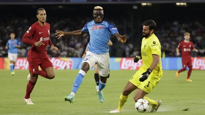 img-title Top 3 Sports: Liverpool Babak Belur, Aubameyang Kena PHP