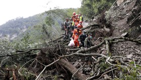Korban Tewas Gempa Sichuan China Tembus 82 Orang