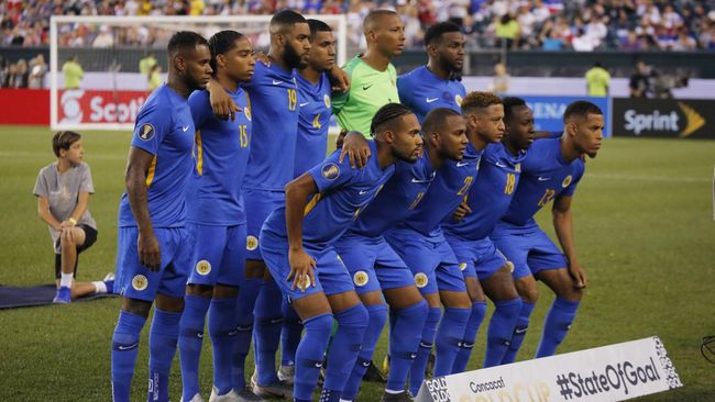 While diving into drinking water, the Curacao goalkeeper seduces Indonesian clubs